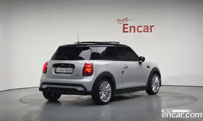 Mini Cooper 2022 1.5 Автомат в Москве № 141405, миниатюра 8