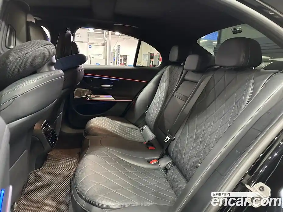 Mercedes-Benz E-Class 2024 3.0 Автомат в Москве № 143526, фото 12