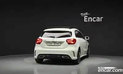 Mercedes-Benz A-Class 2018 1.6 Автомат в Москве № 144687, миниатюра 11