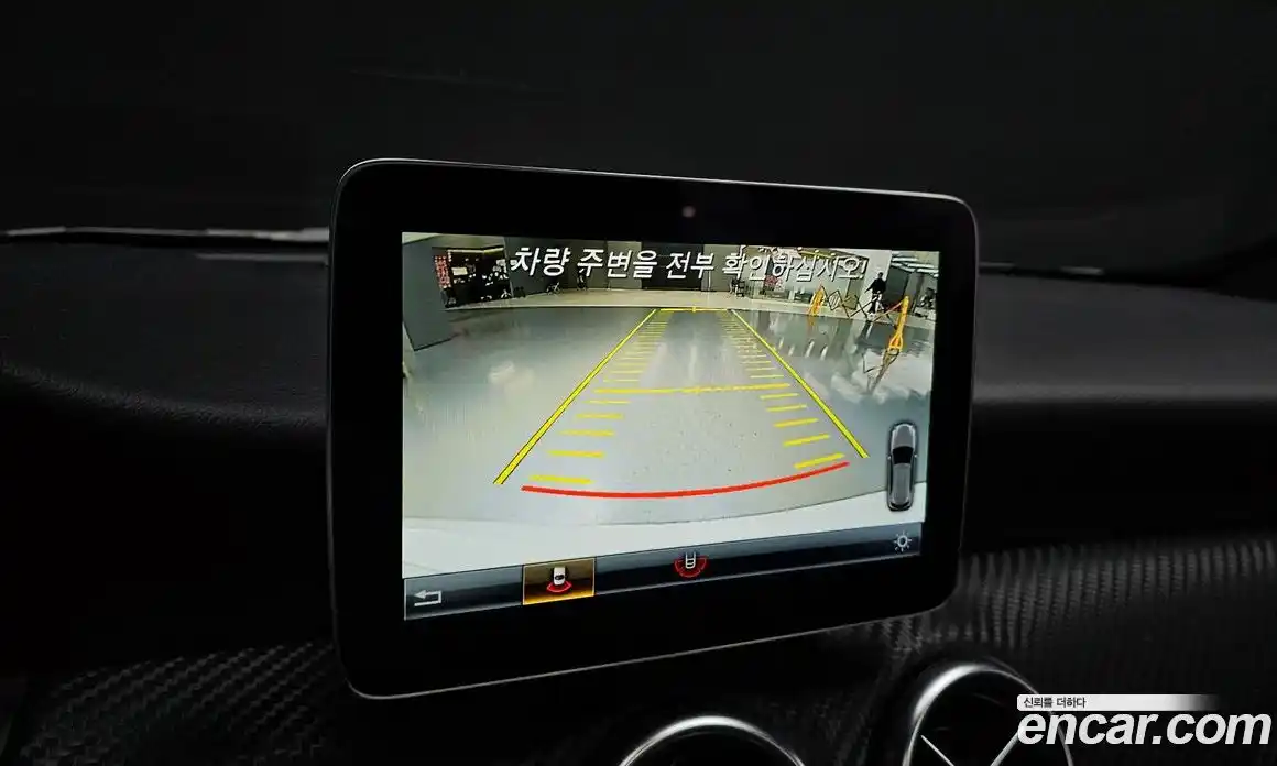 Mercedes-Benz A-Class 2018 1.6 Автомат в Москве № 144687, фото 15