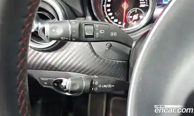 Mercedes-Benz A-Class 2018 1.6 Автомат в Москве № 144687, миниатюра 4