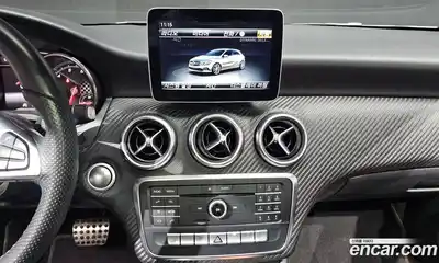 Mercedes-Benz A-Class 2018 1.6 Автомат в Москве № 144687, миниатюра 7