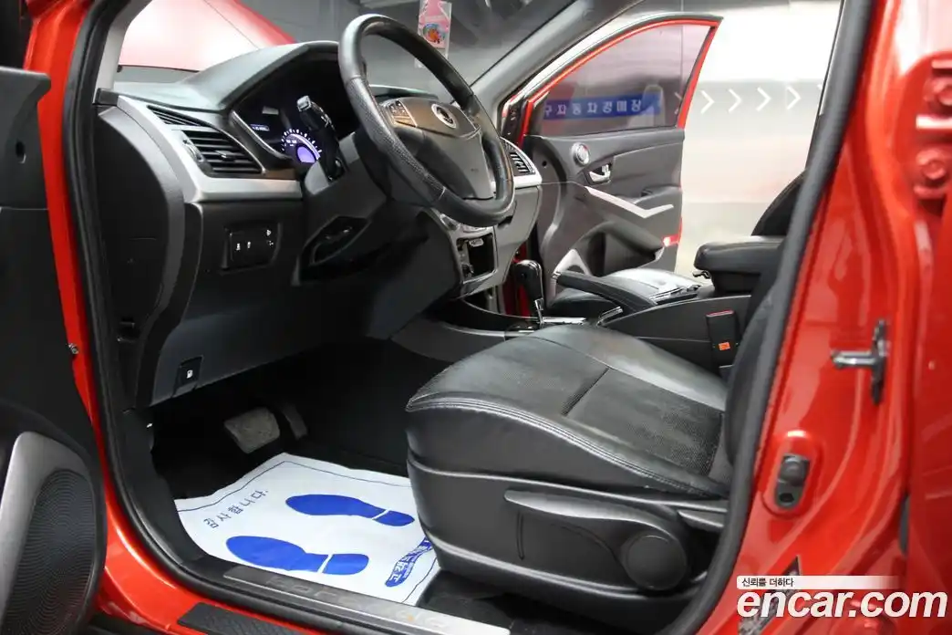 SsangYong Korando 2015 2.0 Автомат в Москве № 147413, фото 11