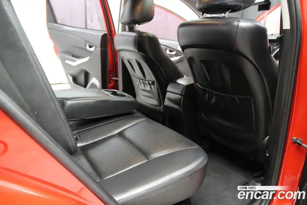 SsangYong Korando 2015 2.0 Автомат в Москве № 147413, фото 15