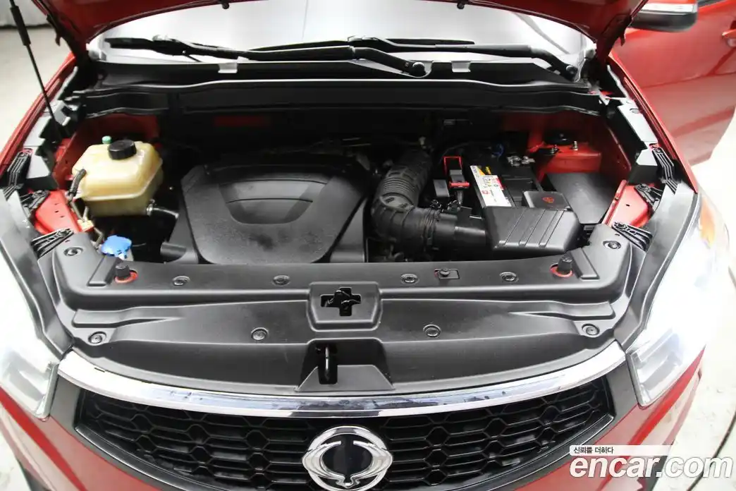 SsangYong Korando 2015 2.0 Автомат в Москве № 147413, фото 6