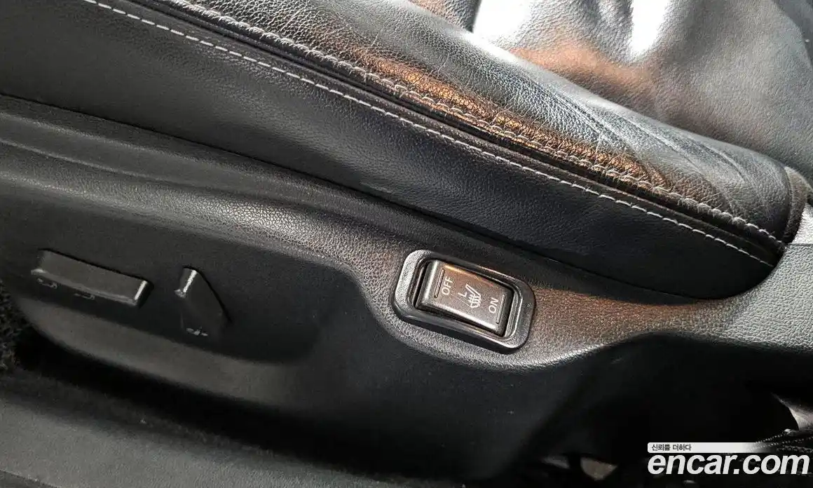 Renault SM3 2013 1.6 Автомат в Москве № 148667, фото 15