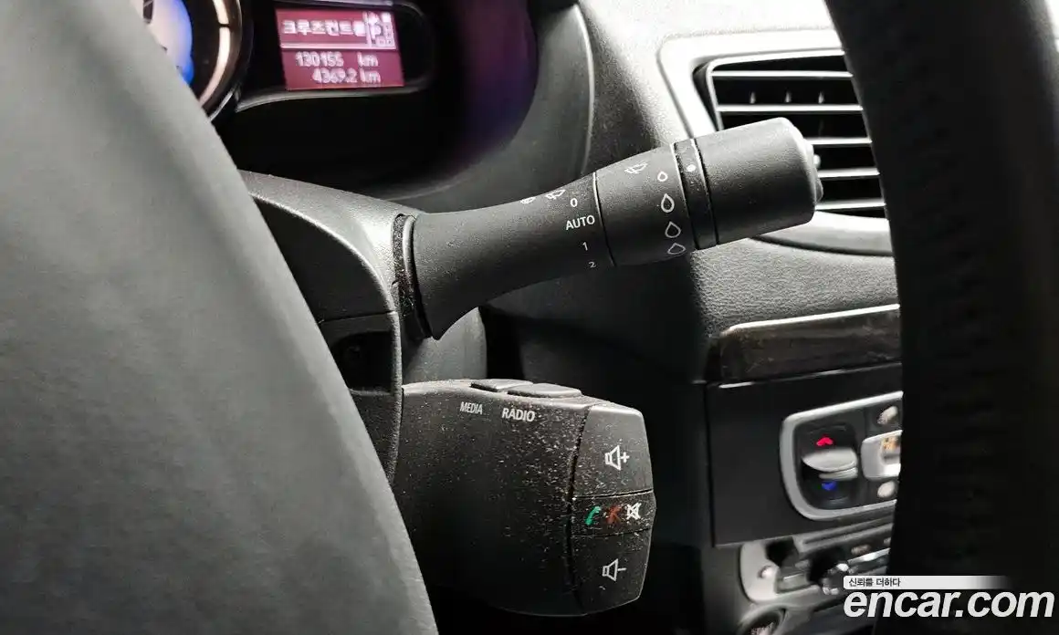 Renault SM3 2013 1.6 Автомат в Москве № 148667, фото 17