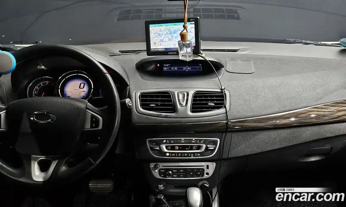 Renault SM3 2013 1.6 Автомат в Москве № 148667, фото 18