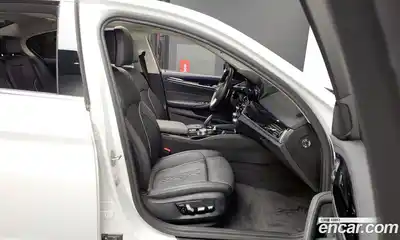 BMW 5-Series 2019 2.0 Автомат в Москве № 157083, миниатюра 11