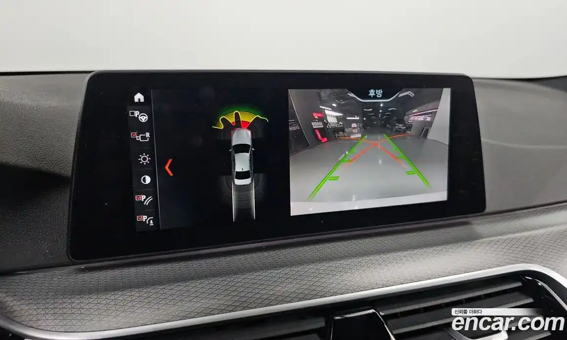 BMW 5-Series 2018 2.0 Автомат в Москве № 159244, фото 16