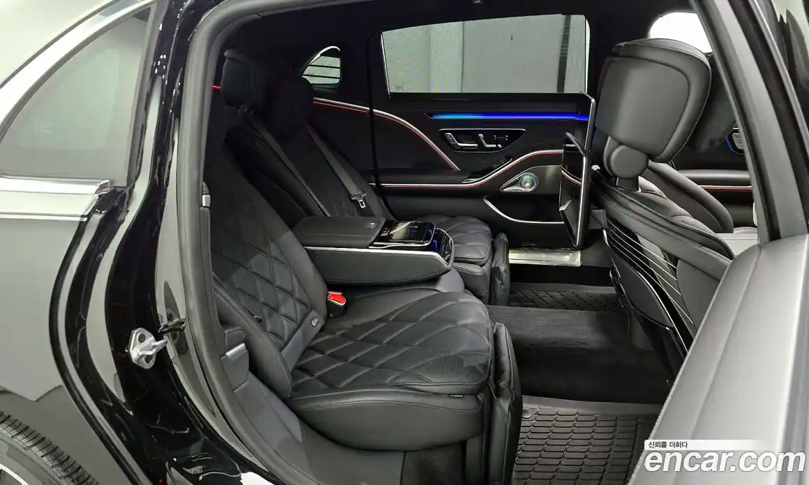 Mercedes-Benz S-Class 2023 4.0 Автомат в Москве № 160107, фото 7