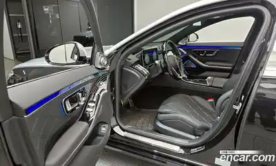 Mercedes-Benz S-Class 2023 4.0 Автомат в Москве № 160107, миниатюра 10