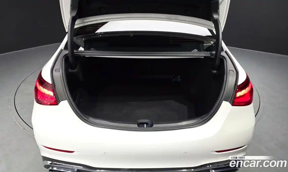 Mercedes-Benz C-Class 2023 2.0 Автомат в Москве № 160114, фото 15