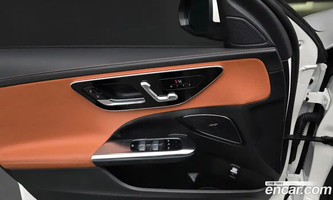 Mercedes-Benz C-Class 2023 2.0 Автомат в Москве № 160114, фото 3