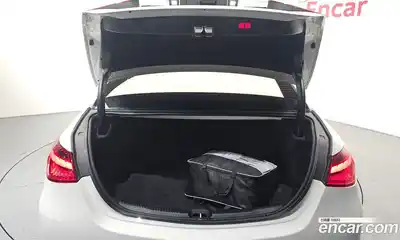 Mercedes-Benz C-Class 2022 2.0 Автомат в Москве № 160133, миниатюра 3