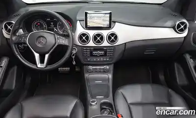 Mercedes-Benz B-Class, 2013