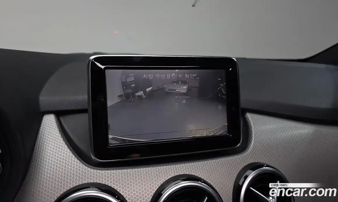 Mercedes-Benz B-Class 2013 1.8 Автомат в Москве № 160934, фото 12