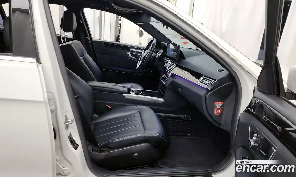 Mercedes-Benz E-Class 2014 2.1 Автомат в Москве № 161126, фото 13