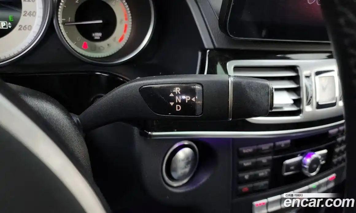 Mercedes-Benz E-Class 2014 2.1 Автомат в Москве № 161126, фото 6