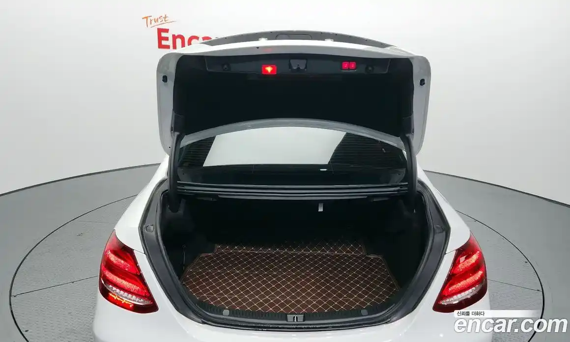 Mercedes-Benz E-Class 2019 3.0 Автомат в Москве № 161297, фото 20