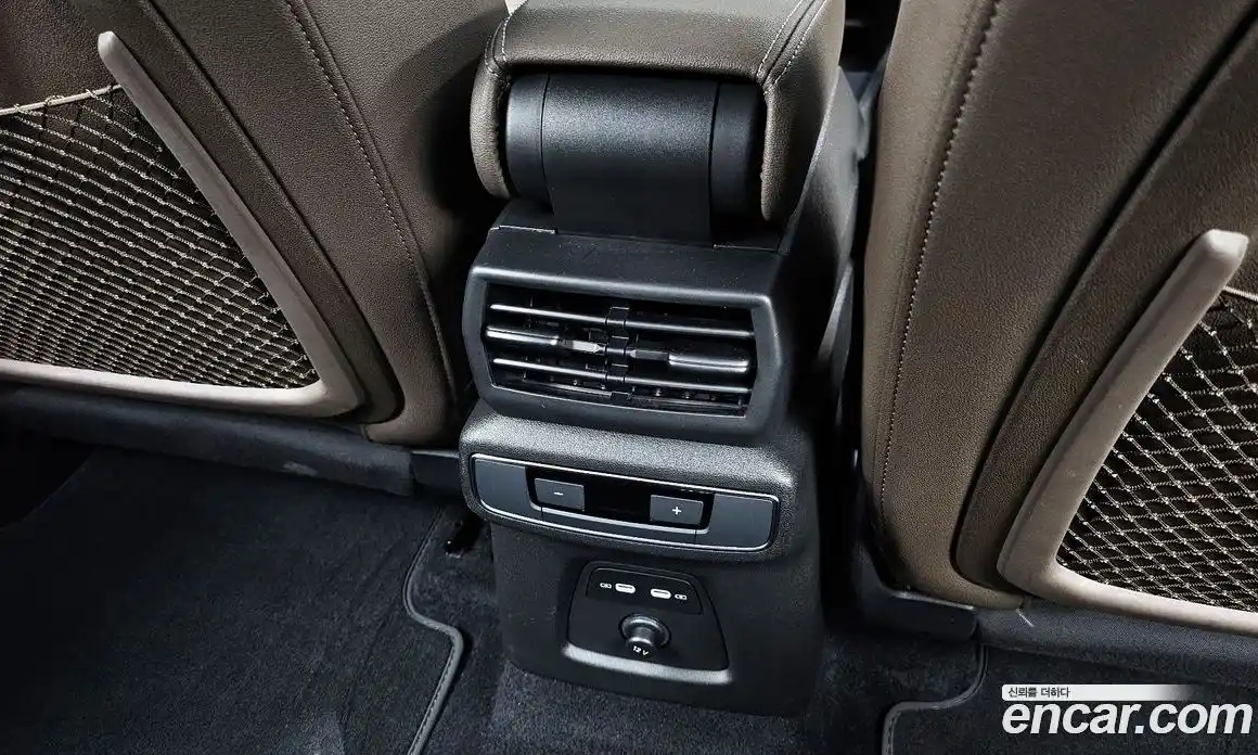 Audi Q4 e-tron 2023 0.2 Автомат в Москве № 162660, фото 14