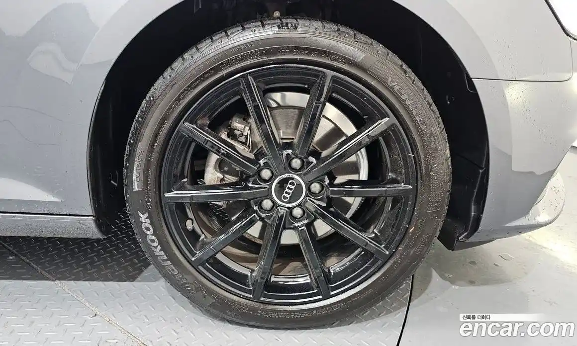 Audi A4 2019 2.0 Автомат в Москве № 163027, фото 7