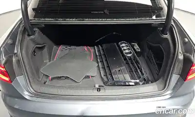 Audi A4 2019 2.0 Автомат в Москве № 163027, миниатюра 9