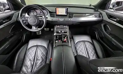 Audi S8 2013 4.0 Автомат в Москве № 163498, миниатюра 7
