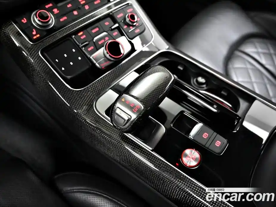 Audi S8 2013 4.0 Автомат в Москве № 163498, фото 9