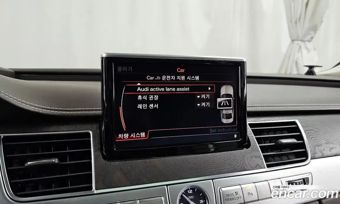 Audi A8 2015 6.3 Автомат в Москве № 163741, фото 11