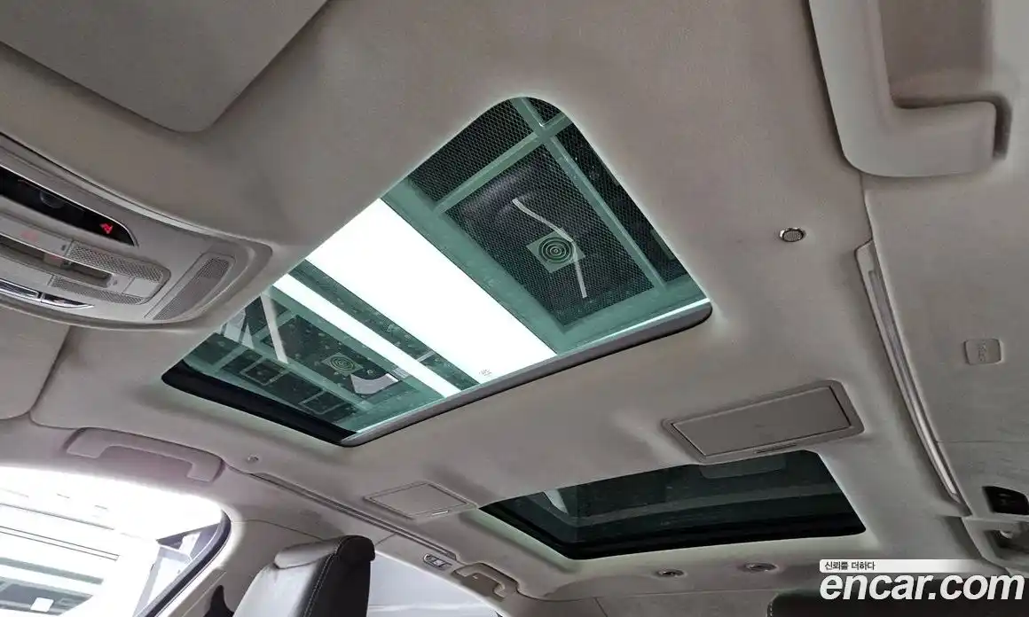 Audi A8 2015 6.3 Автомат в Москве № 163741, фото 15