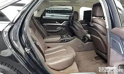 Audi A8 2015 6.3 Автомат в Москве № 163741, миниатюра 3