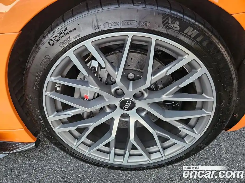 Audi R8 2017 5.2 Автомат в Москве № 164001, фото 13