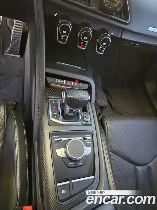 Audi R8 2017 5.2 Автомат в Москве № 164001, фото 18