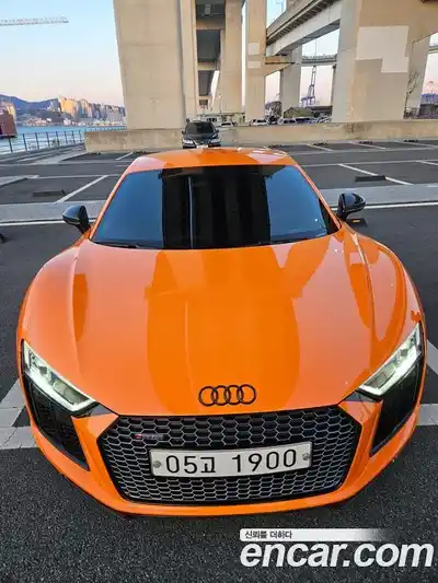 Audi R8 2017 5.2 Автомат в Москве № 164001, миниатюра 3