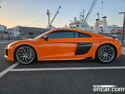 Audi R8 2017 5.2 Автомат в Москве № 164001, миниатюра 9
