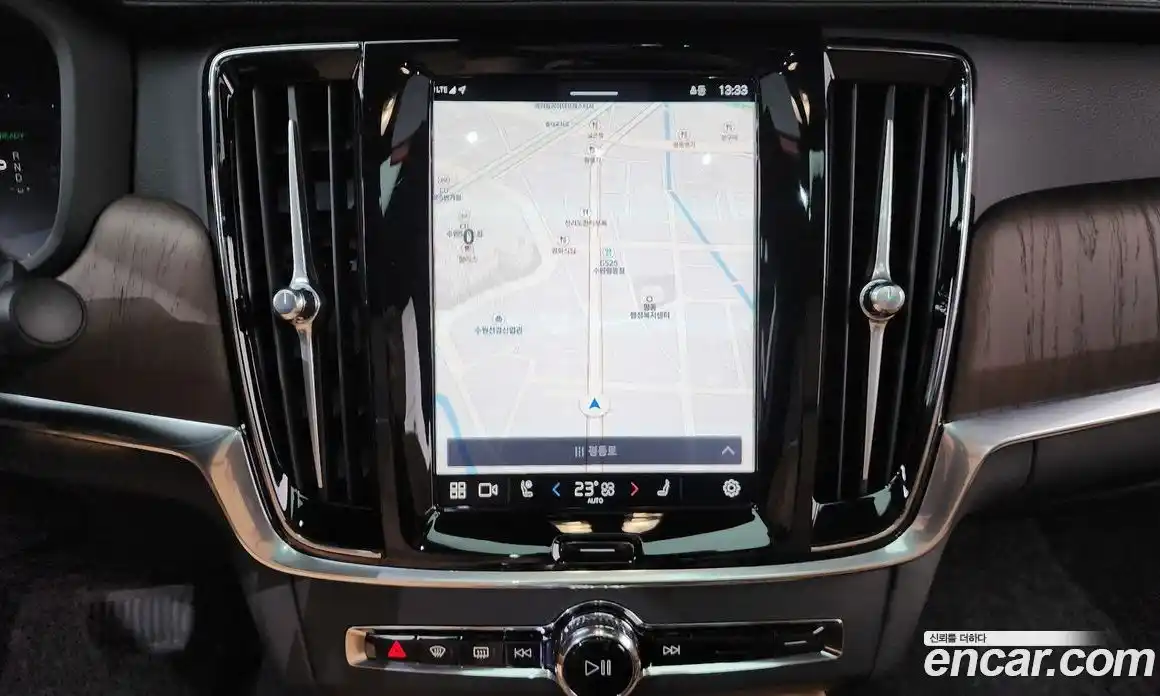 Volvo S90 2025 2.0 Автомат в Москве № 164306, фото 15