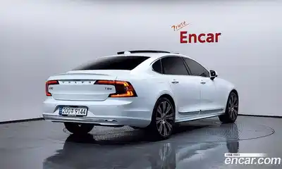 Volvo S90 2025 2.0 Автомат в Москве № 164306, миниатюра 2