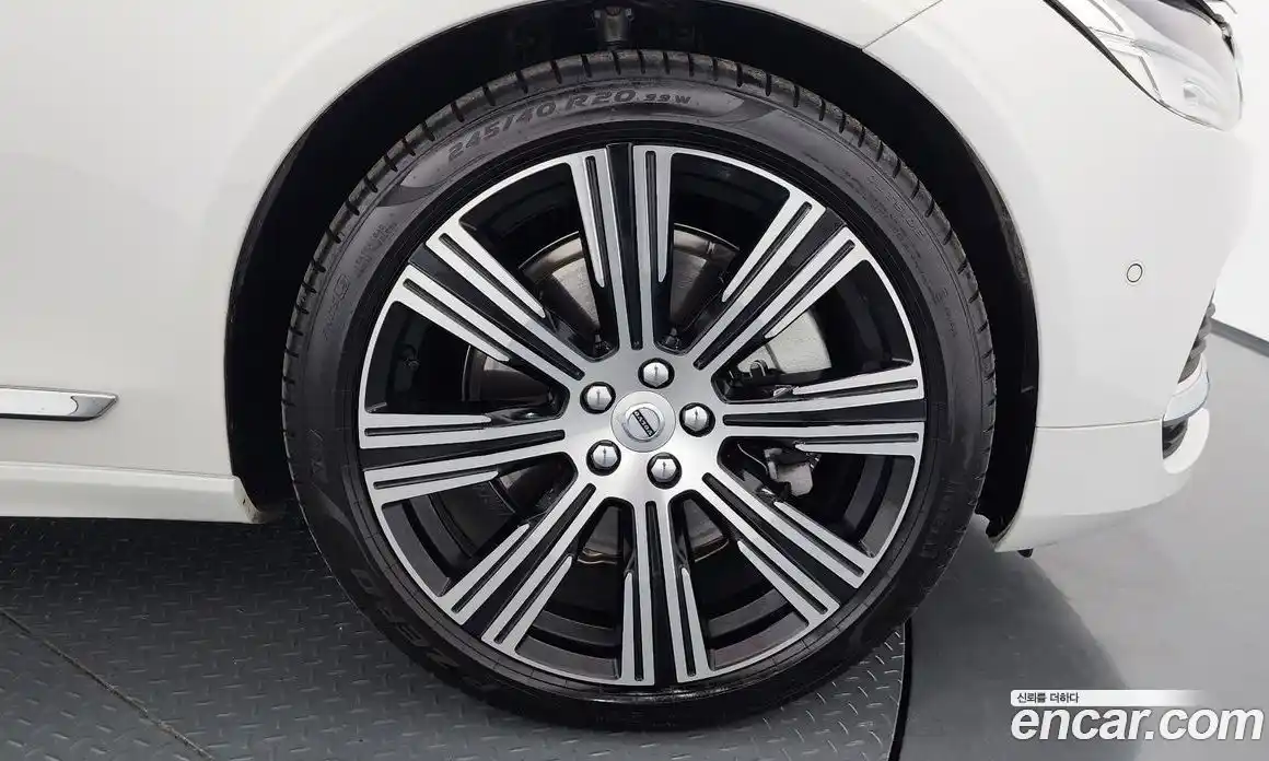 Volvo S90 2025 2.0 Автомат в Москве № 164306, фото 5