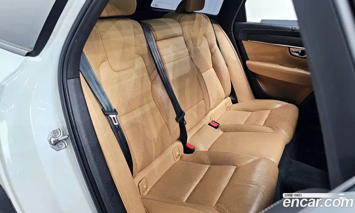 Volvo V90 2019 2.0 Автомат в Москве № 164612, фото 20