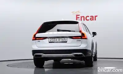 Volvo V90 2019 2.0 Автомат в Москве № 164612, миниатюра 7