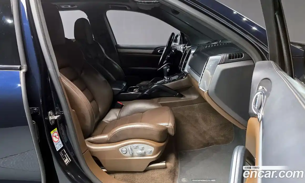 Porsche Cayenne 2016 3.6 Автомат в Москве № 165702, фото 11