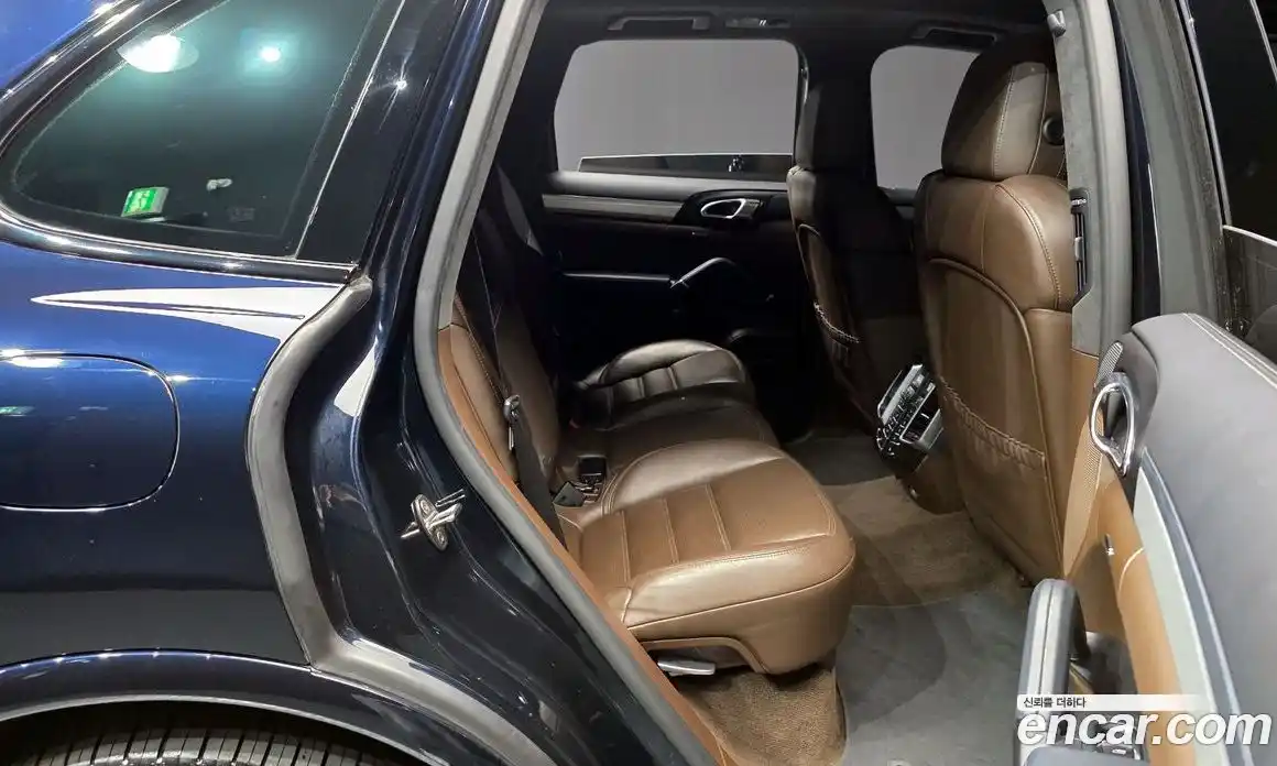 Porsche Cayenne 2016 3.6 Автомат в Москве № 165702, фото 12