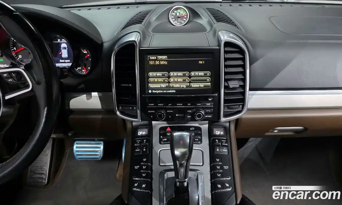 Porsche Cayenne 2016 3.6 Автомат в Москве № 165702, фото 14