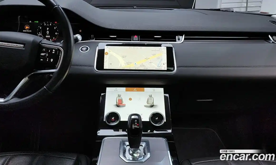 Land Rover Range-Rover Evoque 2021 2.0 Автомат в Москве № 166133, фото 10