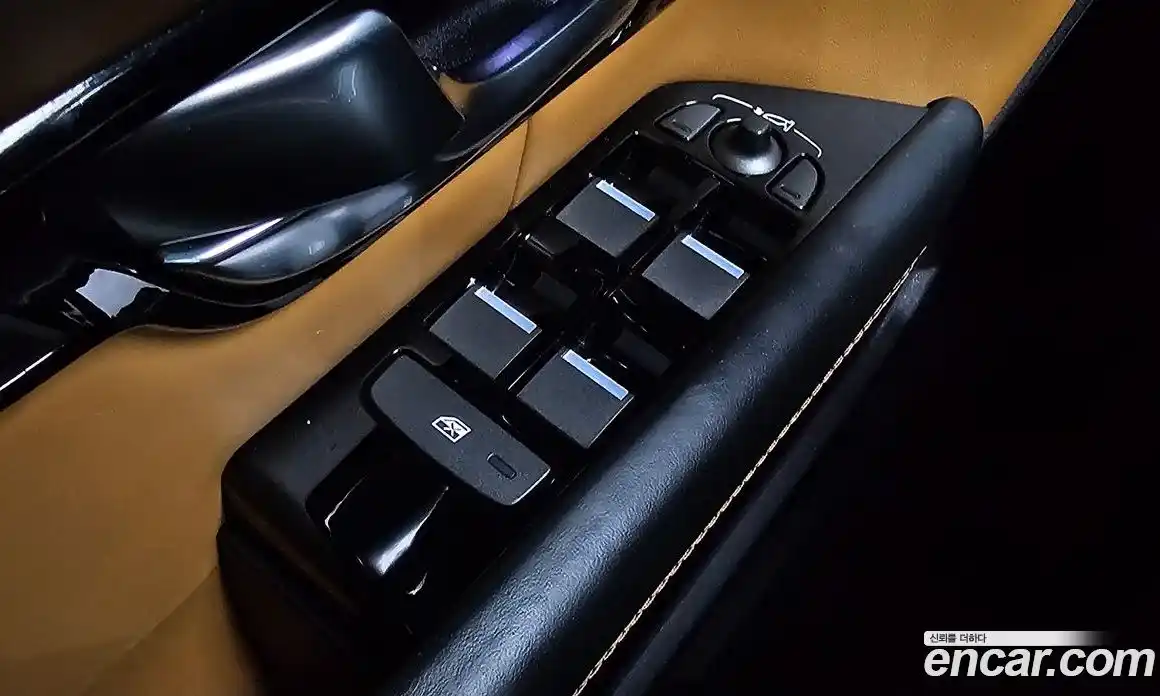 Land Rover Range-Rover Evoque 2016 2.0 Автомат в Москве № 166343, фото 16