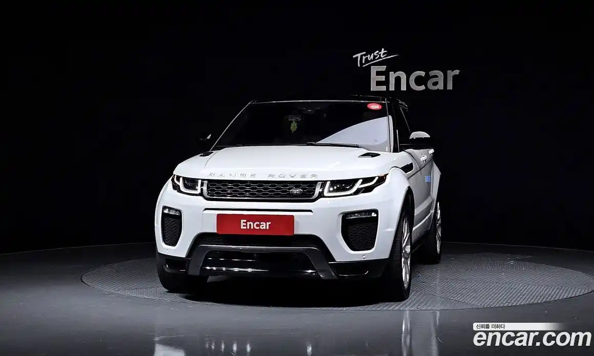 Land Rover Range-Rover Evoque 2016 2.0 Автомат в Москве № 166343, фото 3