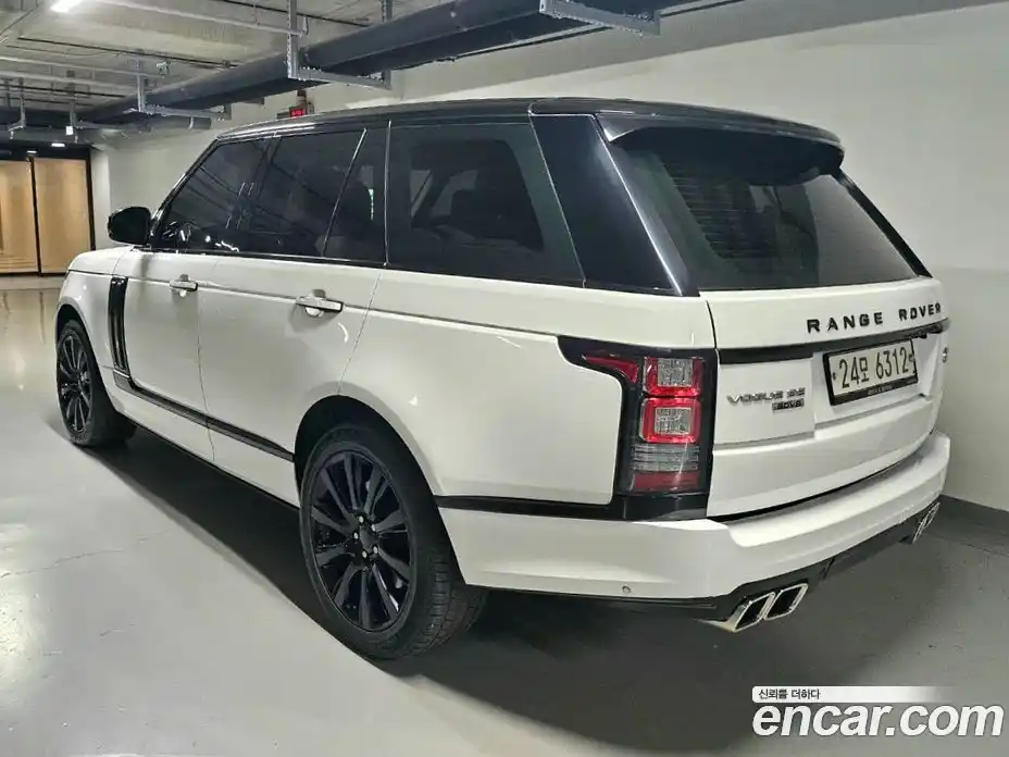 Land Rover Range-Rover 2016 4.4 Автомат в Москве № 166833, фото 4