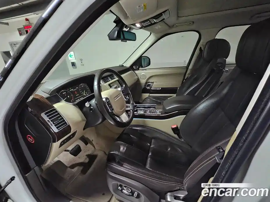 Land Rover Range-Rover 2016 4.4 Автомат в Москве № 166833, фото 7