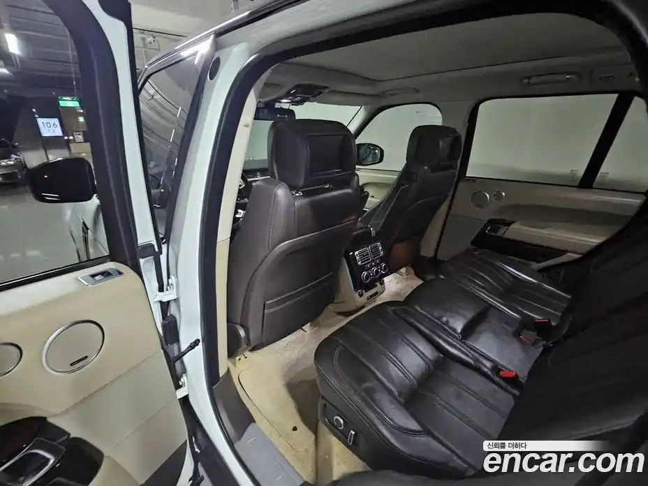 Land Rover Range-Rover 2016 4.4 Автомат в Москве № 166833, фото 8